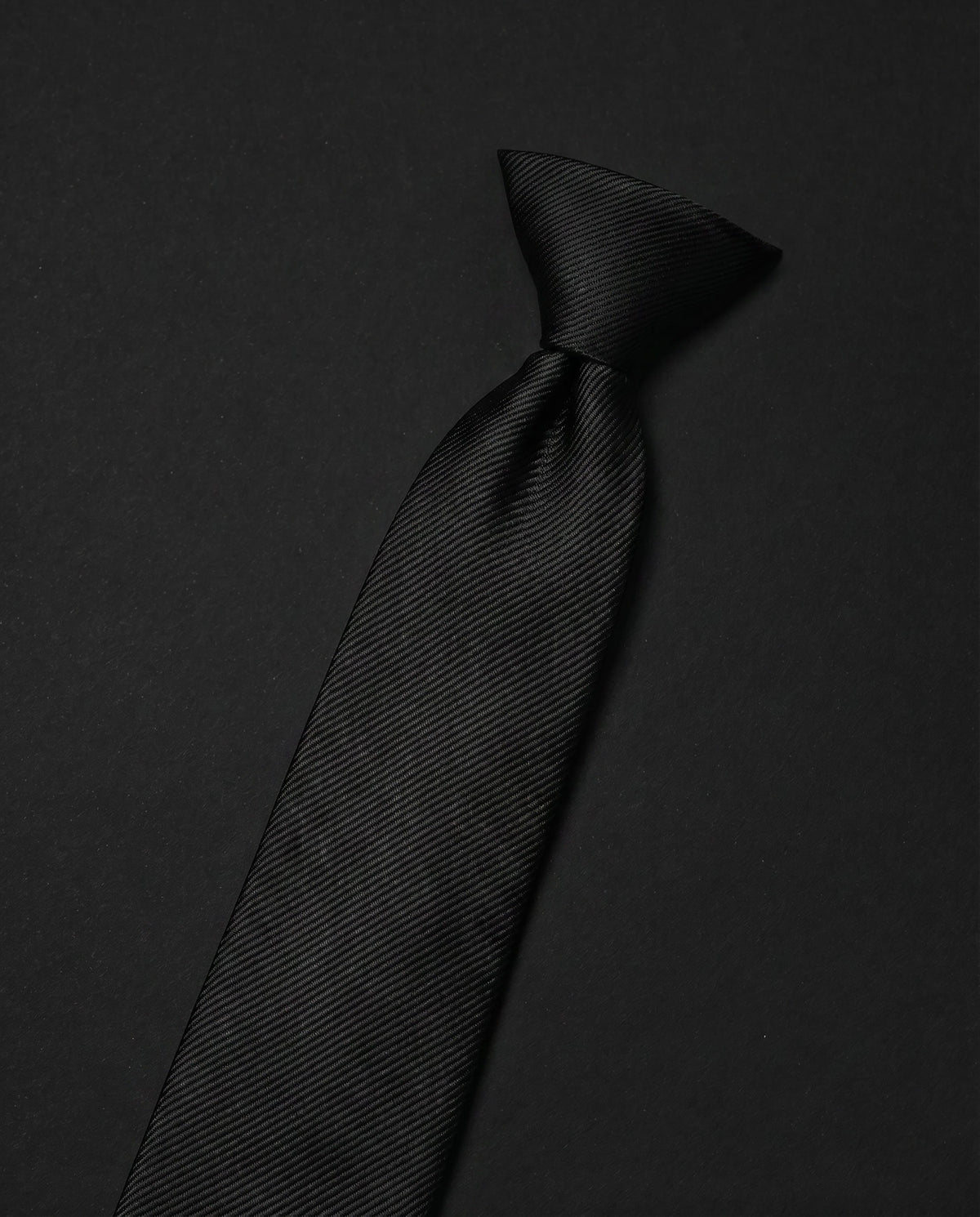 Basic black Ready Tie LY-144